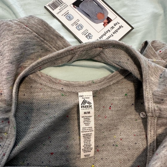 NWT Women’s RBX Grey Speckled French Terry Open back Keyhole Top. Medium. - Picture 6 of 8